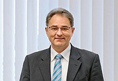 Wolfgang Reif